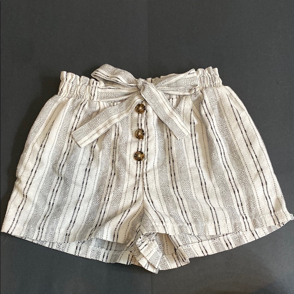 Sienna Sky High Waist Shorts in Classic Black